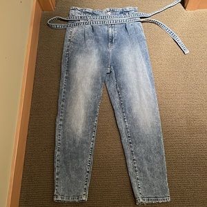 Super high rise mom jean